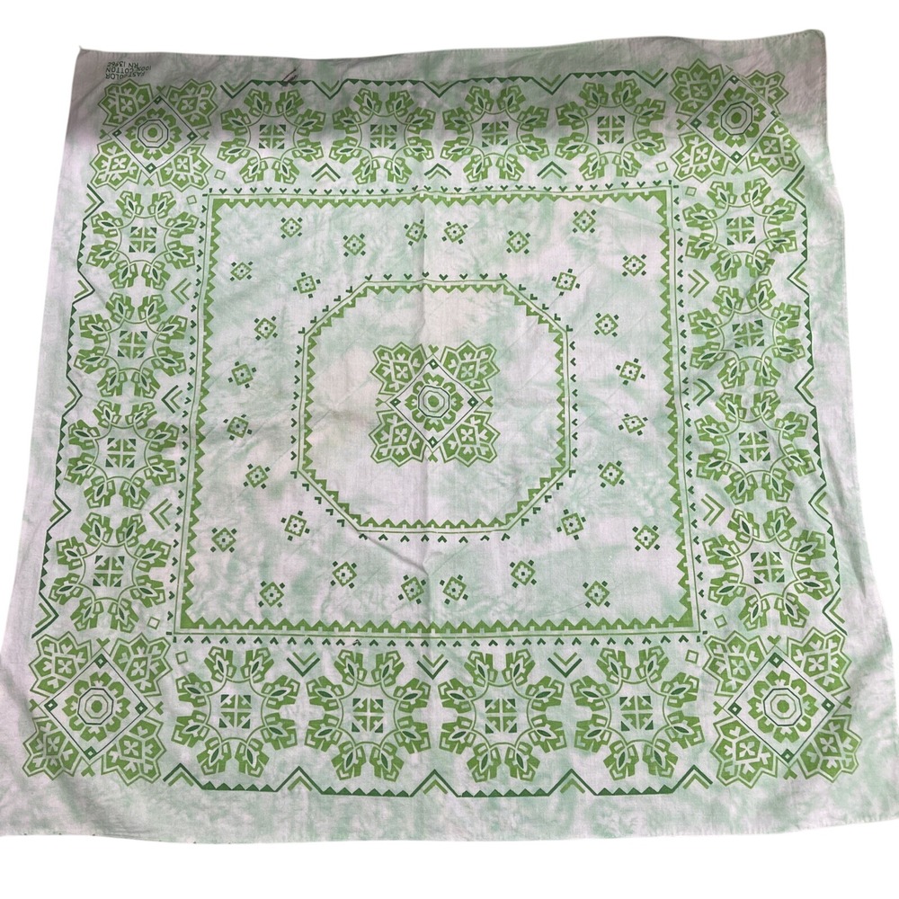 Vintage Soutwest Design Green Bandana RN 13962 Fast Color 22" All Green Tie‎ Dye